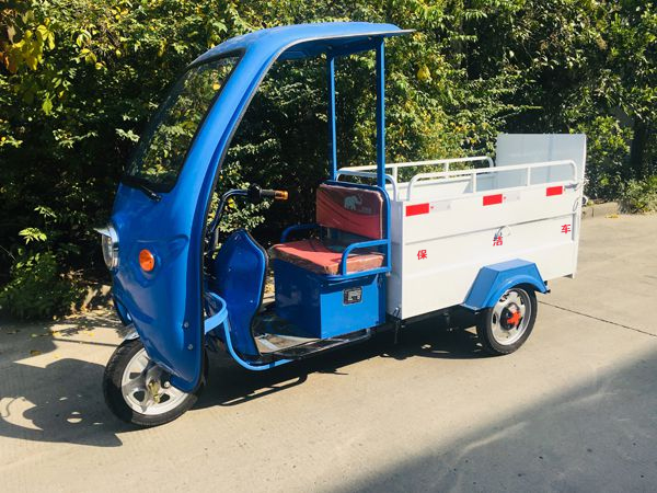 电动保洁车