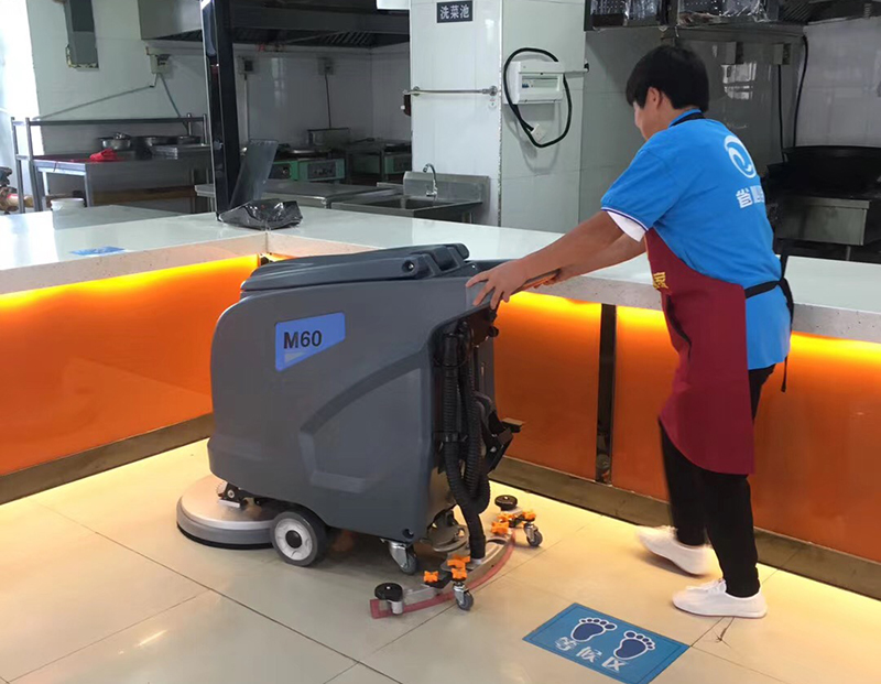 手推式洗地机故障问题处理